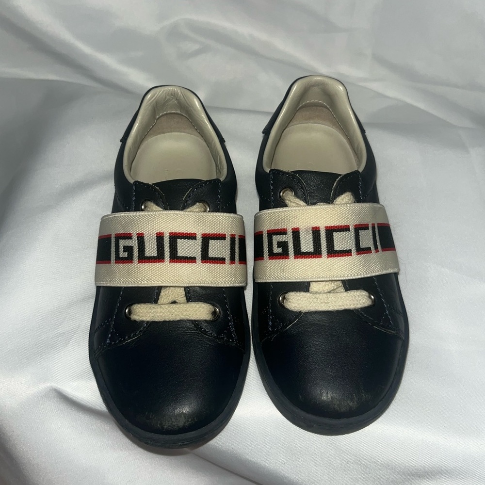 SOLD! With set. Gucci Kids Navy Sneakers with Logo Strap size 24 - Picture 2 of 6
